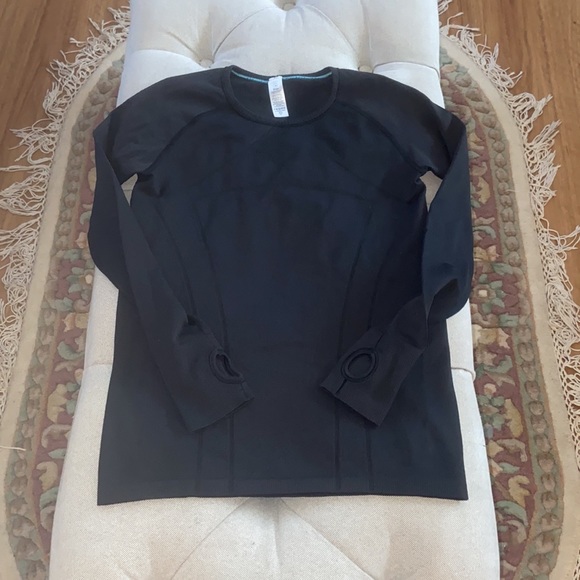 Avviva sweater - Picture 2 of 7